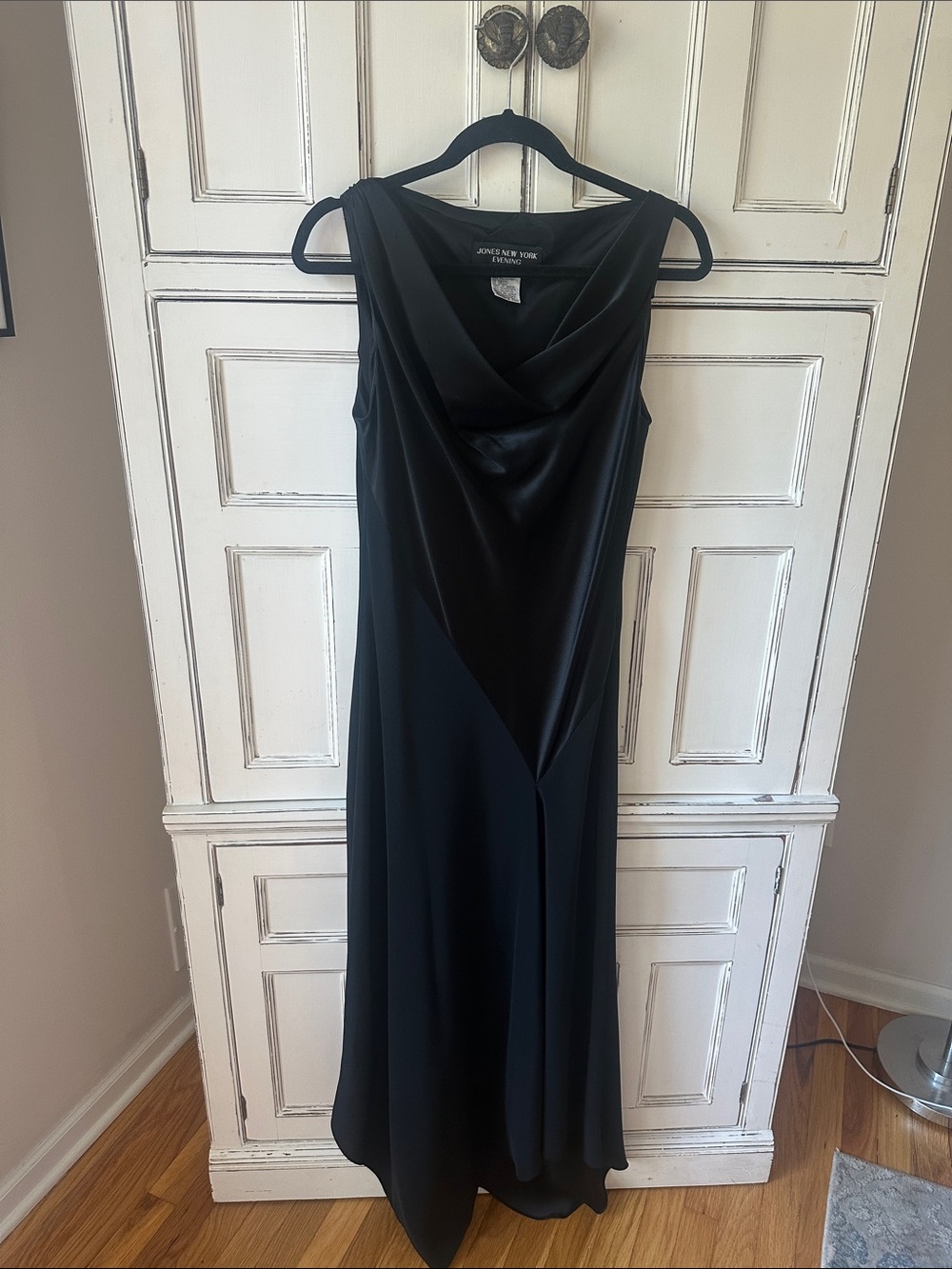 Jones New York Black Sleeveless Cowl Neck Maxi Dress